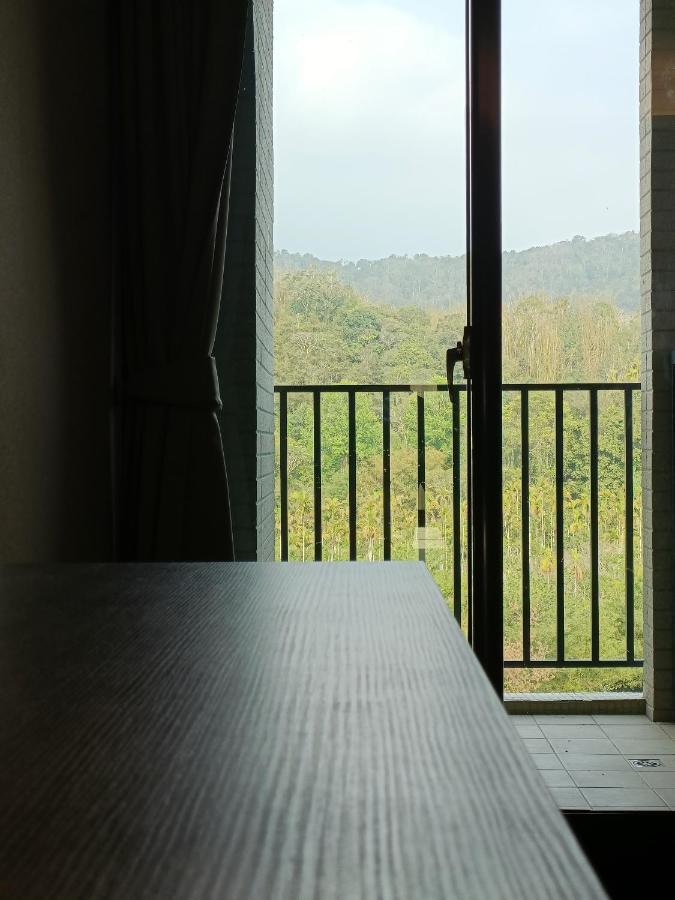 The Deer Resort Ючи Екстериор снимка